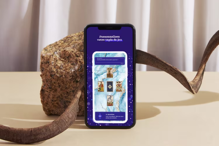 Affichage mobile d'une image promotionnelle de l’application Arcana Universalis